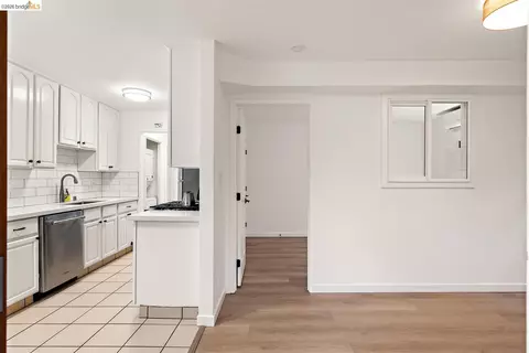 Other - 2922 Hillegass Ave #B, Berkeley, CA 94705 photo 2 of 6