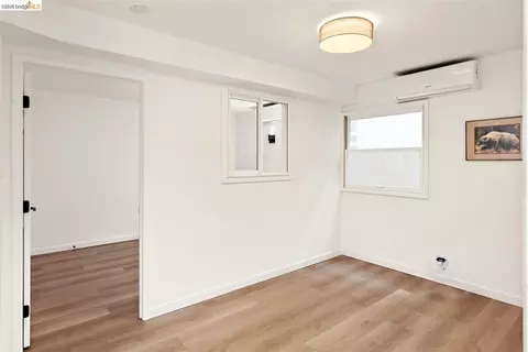 Bedroom - 2922 Hillegass Ave #B, Berkeley, CA 94705 photo 1 of 5