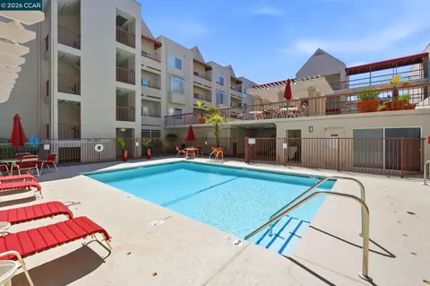 3173 Wayside Plz #212, Walnut Creek, CA 94597