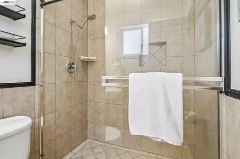 Bath - 1839 Dalton Dr, Milpitas, CA 95035 photo 4 of 4