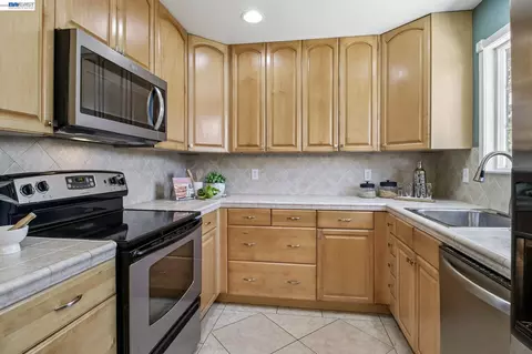 Kitchen - 1839 Dalton Dr, Milpitas, CA 95035 photo 1 of 2