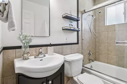Bath - 1839 Dalton Dr, Milpitas, CA 95035 photo 1 of 4