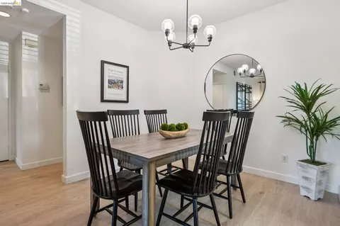 Dining - 255 Florence Ct, Hercules, CA 94547 photo 3 of 3