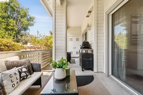 Exterior - 255 Florence Ct, Hercules, CA 94547 photo 1 of 9