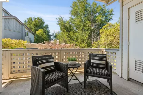 Exterior - 255 Florence Ct, Hercules, CA 94547 photo 6 of 9