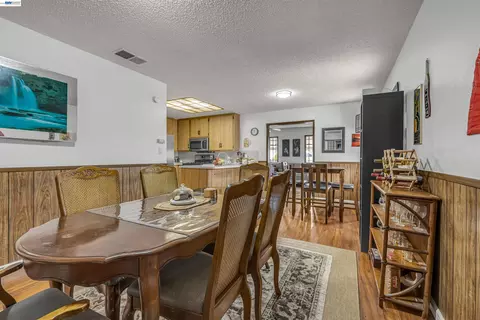 Dining - 713 Falcon Dr, Vallejo, CA 94589 photo 3 of 4