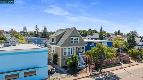 Exterior - 231 Tennessee St, Vallejo, CA 94590 photo 10 of 10
