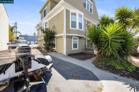 Exterior - 231 Tennessee St, Vallejo, CA 94590 photo 8 of 10