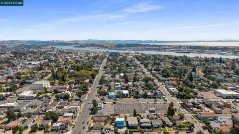 View/Area - 231 Tennessee St, Vallejo, CA 94590 photo 4 of 10