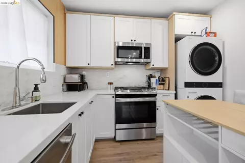 Other - 1519 Fairview St #2, Berkeley, CA 94703 photo 4 of 11