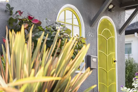 Exterior - 1905 Chestnut St, Berkeley, CA 94702 photo 3 of 10
