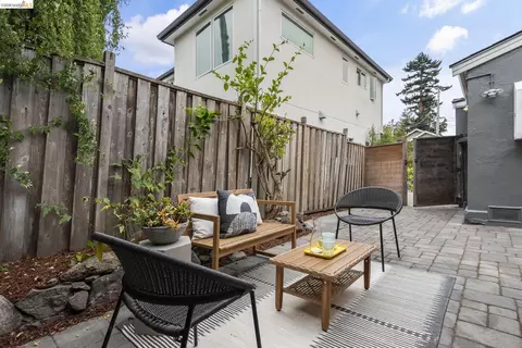 Exterior - 1905 Chestnut St, Berkeley, CA 94702 photo 10 of 10