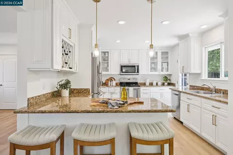 Kitchen - 13 Anne Ct, Walnut Creek, CA 94598 photo 1 of 3