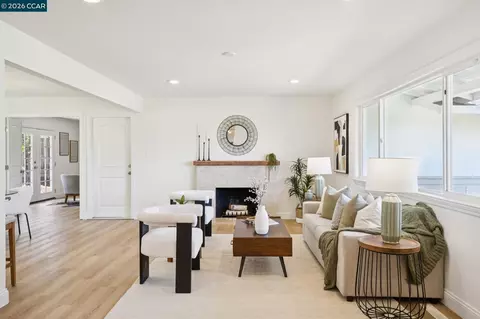 Living - 13 Anne Ct, Walnut Creek, CA 94598 photo 1 of 2