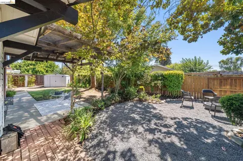 Exterior - 4100 Phoenix St, Concord, CA 94521 photo 9 of 15