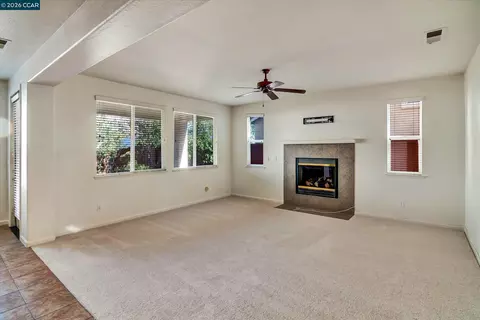Living - 30 Echo Ct, Patterson, CA 95363 photo 7 of 7