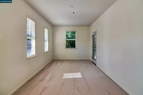 Bedroom - 30 Echo Ct, Patterson, CA 95363 photo 1 of 7