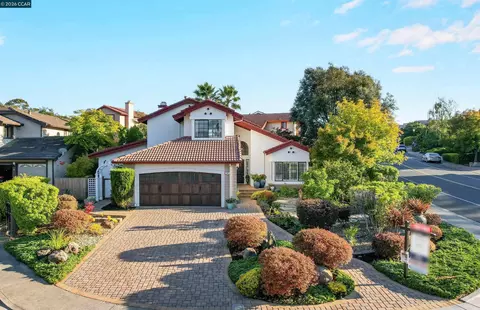 Exterior - 100 Opal Ct, Hercules, CA 94547 photo 2 of 26