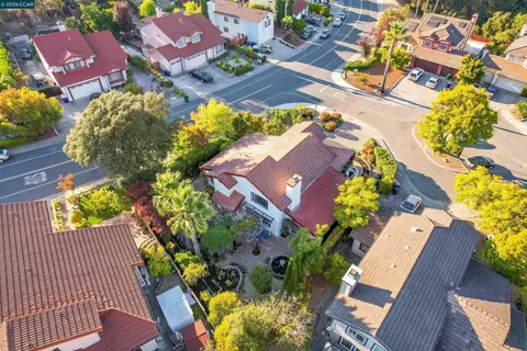View/Area - 100 Opal Ct, Hercules, CA 94547 photo 3 of 3
