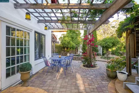 Exterior - 100 Opal Ct, Hercules, CA 94547 photo 12 of 26