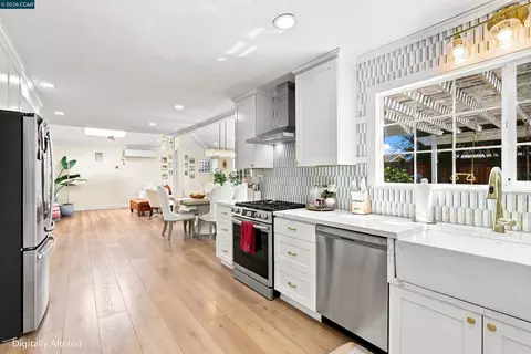 Kitchen - 1386 Lichen Ct, Concord, CA 94521 photo 4 of 4