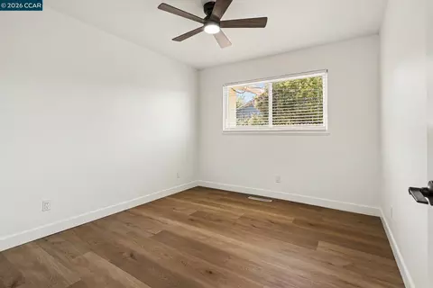 Bedroom - 333 Lamont Ct, Vallejo, CA 94591 photo 3 of 3