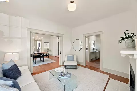 1021 E 23rd St, Oakland, CA 94606