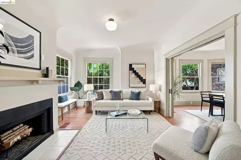 1021 E 23rd St, Oakland, CA 94606