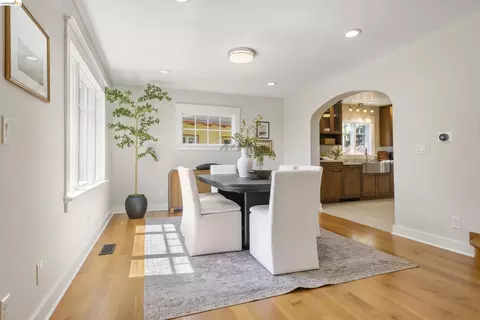 977 Regal Rd, Berkeley, CA 94708 photo 4