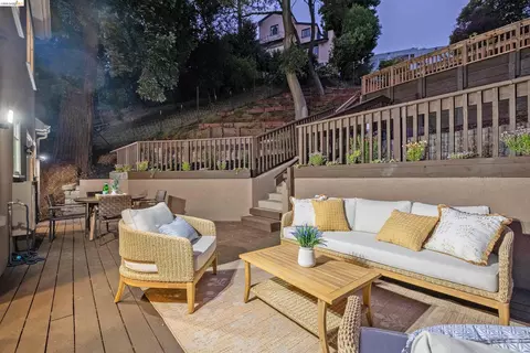977 Regal Rd, Berkeley, CA 94708 photo 66