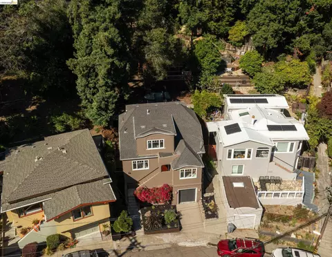 977 Regal Rd, Berkeley, CA 94708 photo 70