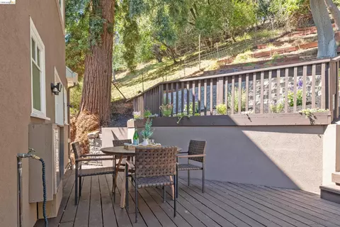 977 Regal Rd, Berkeley, CA 94708 photo 48