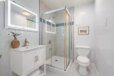 977 Regal Rd, Berkeley, CA 94708 photo 45