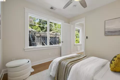977 Regal Rd, Berkeley, CA 94708 photo 27