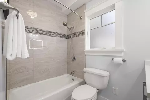 977 Regal Rd, Berkeley, CA 94708 photo 25