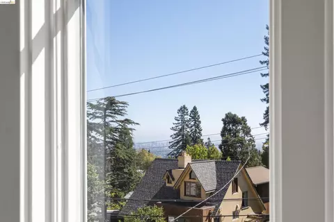 977 Regal Rd, Berkeley, CA 94708 photo 62