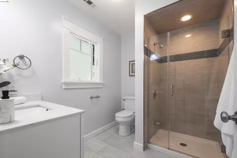 977 Regal Rd, Berkeley, CA 94708 photo 29