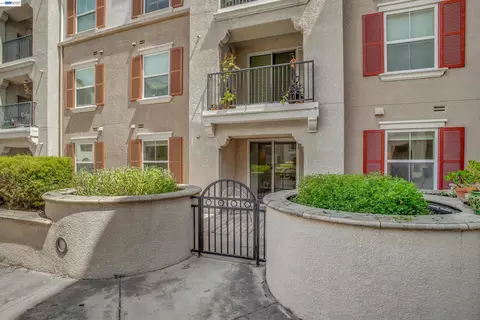 Exterior - 3465 Dublin Blvd #117, Dublin, CA 94568 photo 4 of 11