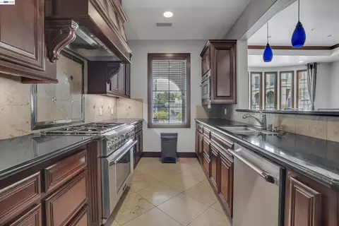 Kitchen - 3465 Dublin Blvd #117, Dublin, CA 94568 photo 4 of 4