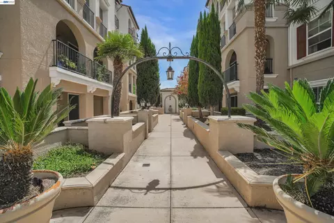 Exterior - 3465 Dublin Blvd #117, Dublin, CA 94568 photo 1 of 11