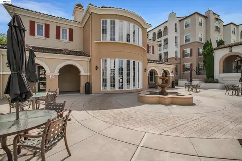 Exterior - 3465 Dublin Blvd #117, Dublin, CA 94568 photo 8 of 11