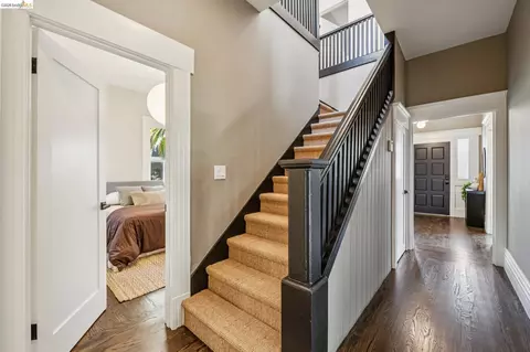 Entry Way - 1883 Harmon St, Berkeley, CA 94703 photo 5 of 8