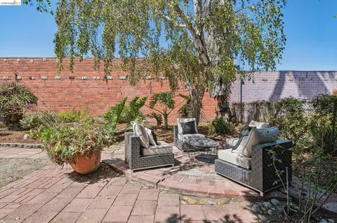 Exterior - 1883 Harmon St, Berkeley, CA 94703 photo 15 of 33