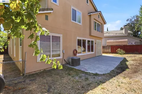 Exterior - 3214 Breaker Ct, Vallejo, CA 94591 photo 6 of 6