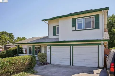 Exterior - 478 Ribier Ct, Manteca, CA 95336 photo 2 of 9