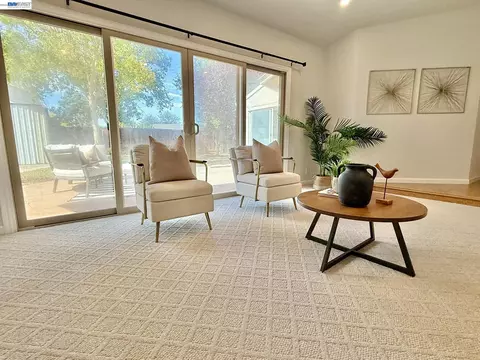 Living - 2249 Stonebridge Rd, Livermore, CA 94550 photo 4 of 6