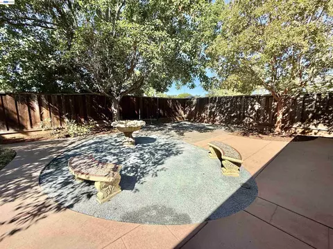Exterior - 2249 Stonebridge Rd, Livermore, CA 94550 photo 17 of 20