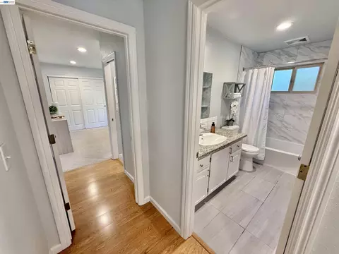 Entry Way - 2249 Stonebridge Rd, Livermore, CA 94550 photo 5 of 6