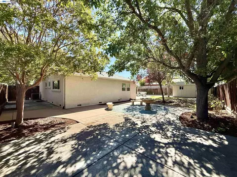 Exterior - 2249 Stonebridge Rd, Livermore, CA 94550 photo 20 of 20