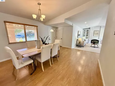 Dining - 2249 Stonebridge Rd, Livermore, CA 94550 photo 2 of 7